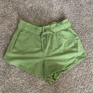 Lululemon Inner Glow Short 3”